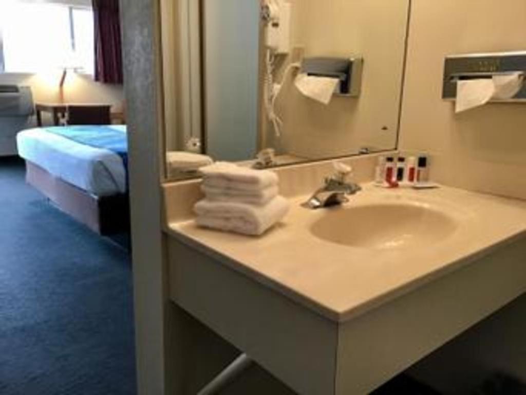 Travelodge By Wyndham Powell Zewnętrze zdjęcie