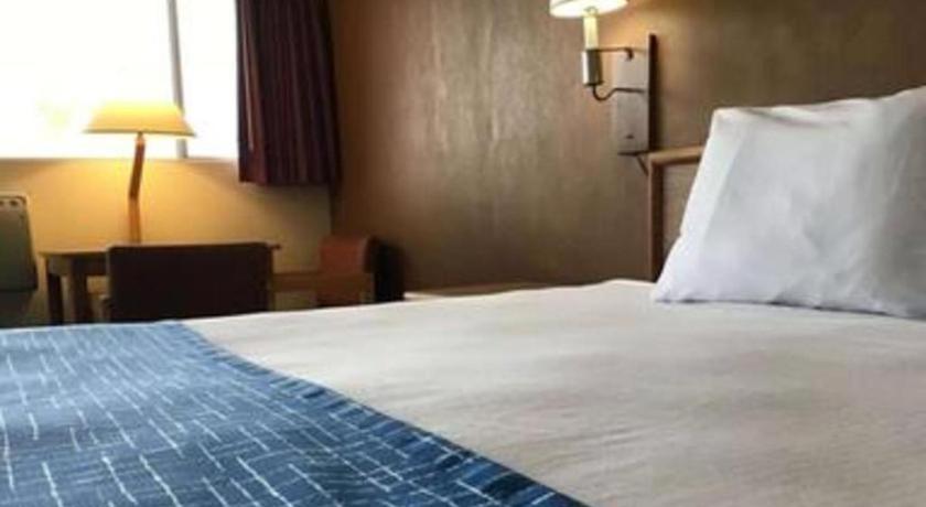Travelodge By Wyndham Powell Zewnętrze zdjęcie
